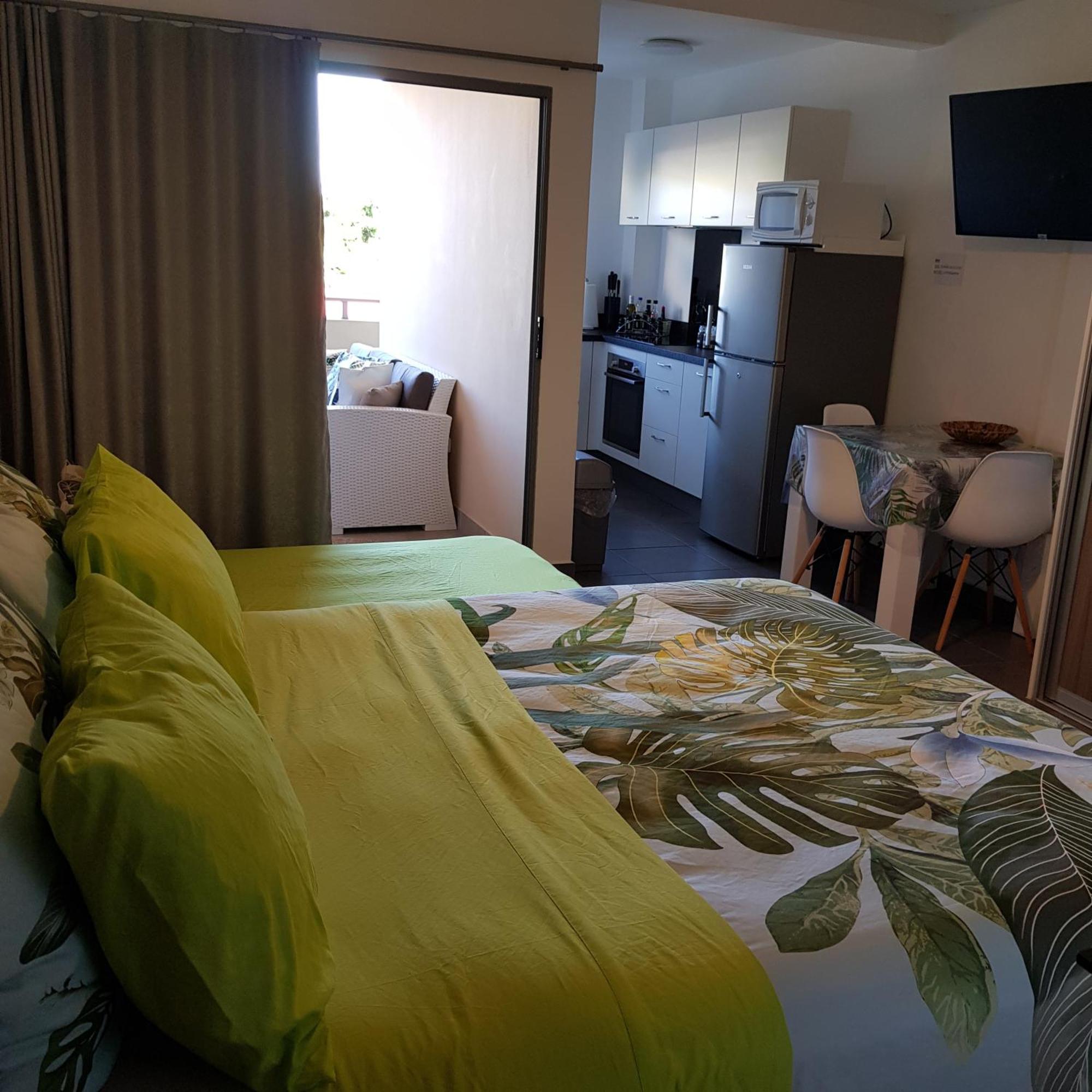 Tehautahi Cozy Lodge 2 Papeete  Buitenkant foto